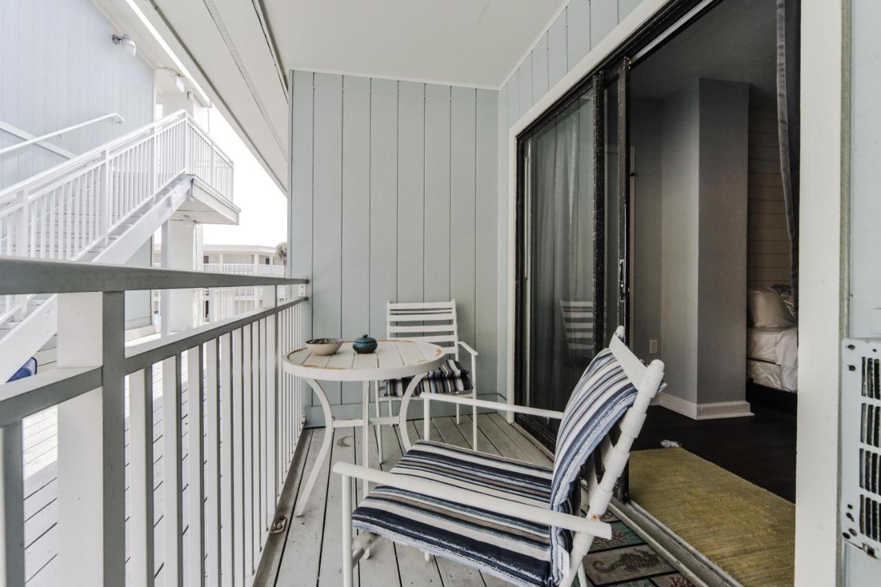 Coastal Life 206 - A 2Nd Floor Studio With 2 Single Beds New Smyrna Beach Extérieur photo
